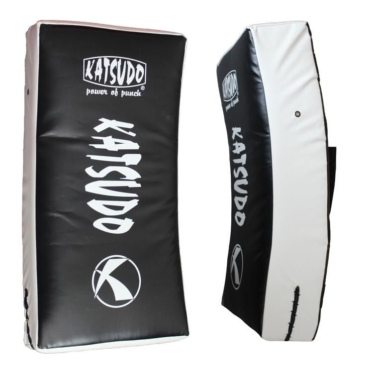 Katsudo prehnutá makiwara 75x35x15 Seiken