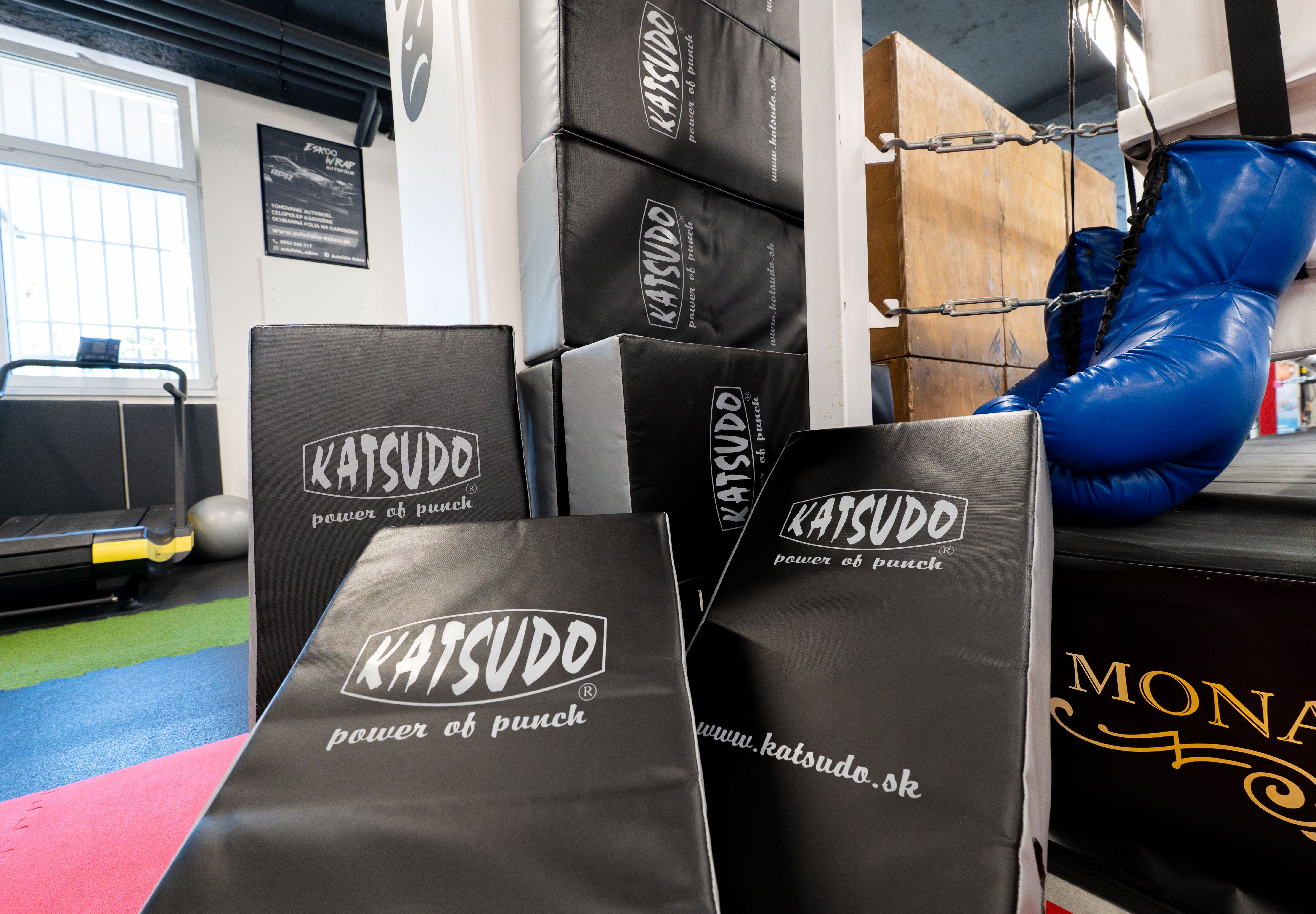 Katsudo makiwara 75x35x15 Darenza