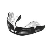 Opro Senior chránič na zuby Instant Custom Fit UFC, čierno strieborno biela